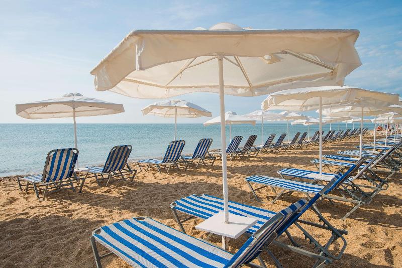 Отель Hvd Viva Club Ultra All Inclusive & Beach Snack Bar Free Parking