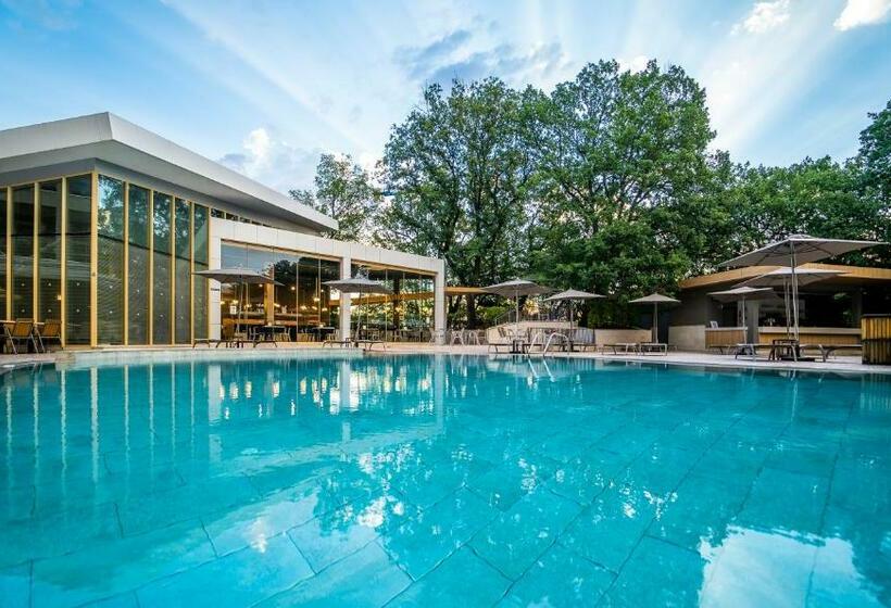 Отель Hvd Viva Club Ultra All Inclusive & Beach Snack Bar Free Parking