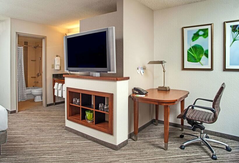 Отель Hyatt Place Cincinnati Blue Ash