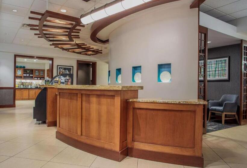 Отель Hyatt Place Cincinnati Blue Ash