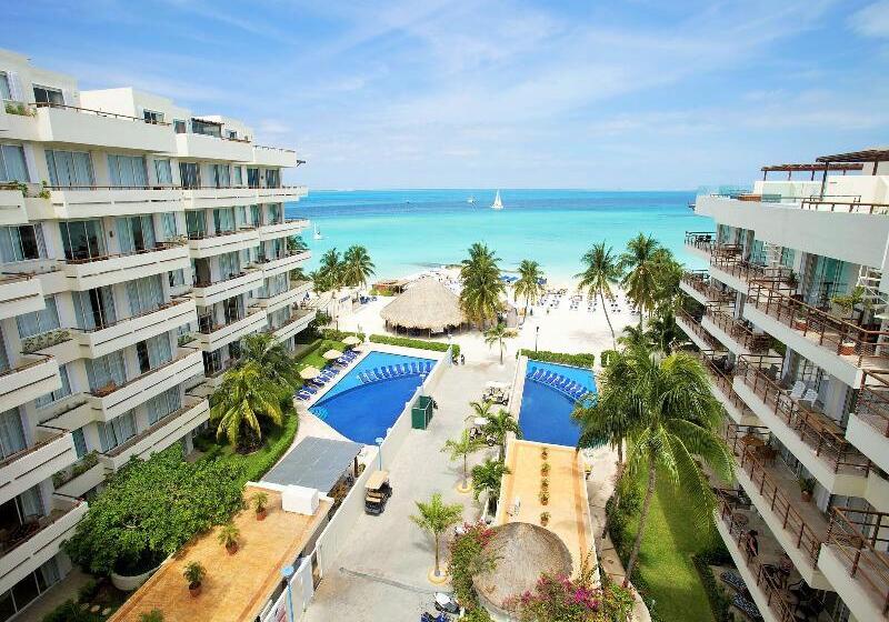 هتل Ixchel Beach