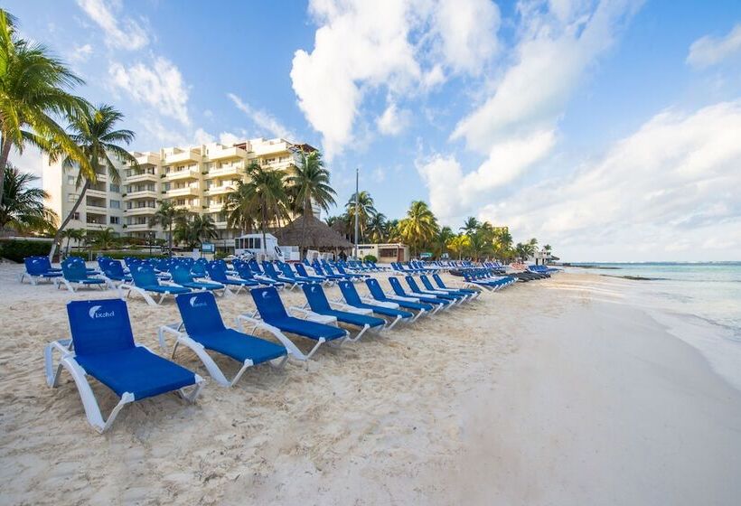 هتل Ixchel Beach