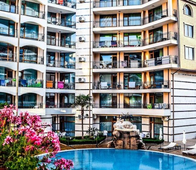 בית מלון כפרי Karolina