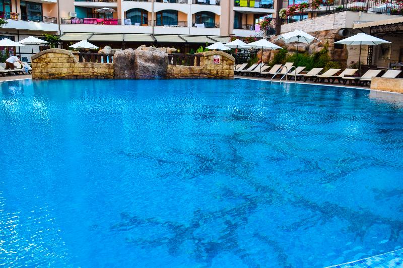 בית מלון כפרי Karolina