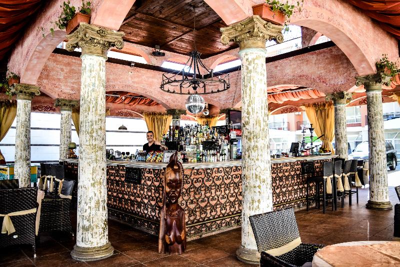 בית מלון כפרי Karolina