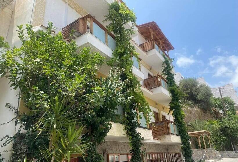 ホテル Kissandros