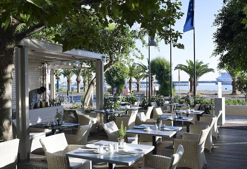 호텔 Kyma Suites Beach