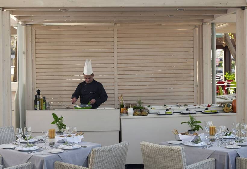 호텔 Kyma Suites Beach