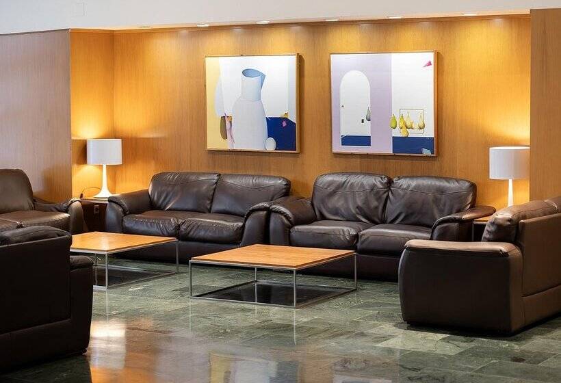 Отель La Estacion