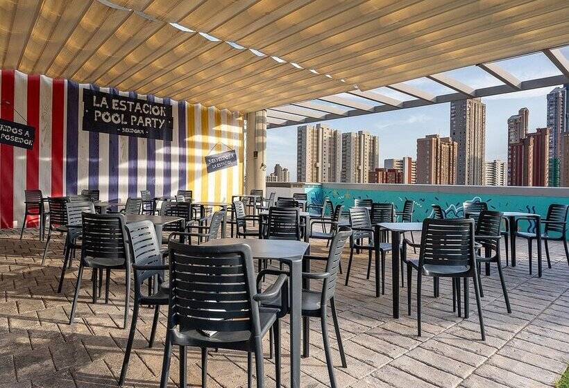 Отель La Estacion