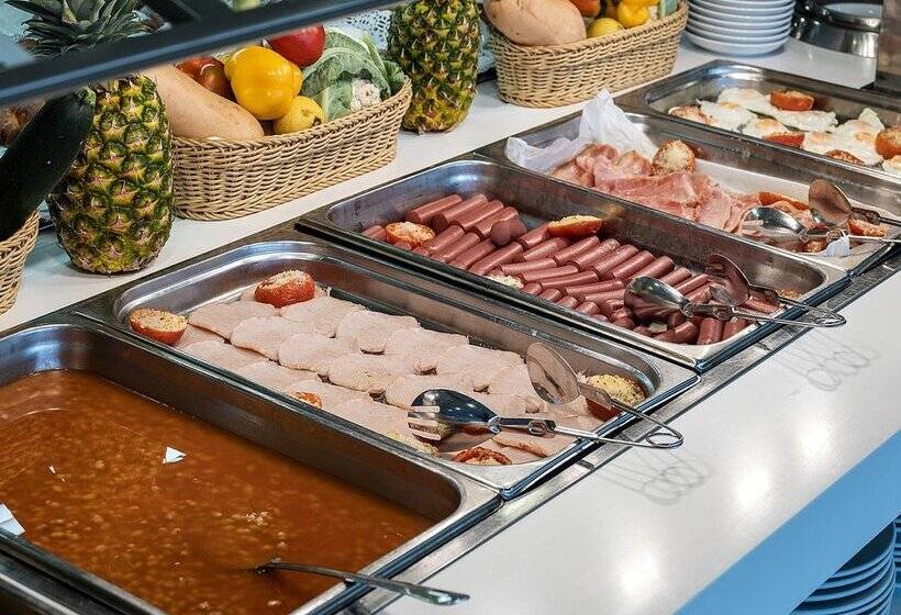 Отель La Estacion