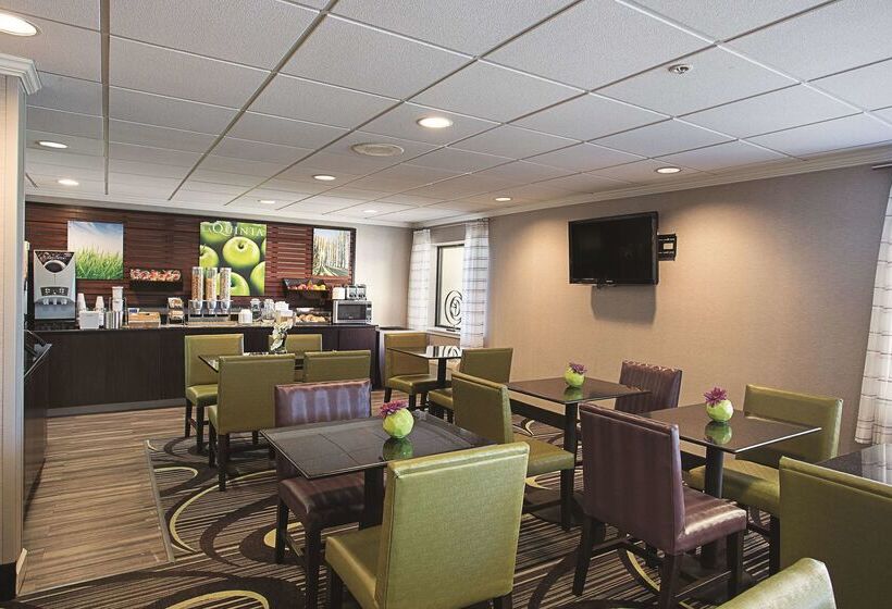 هتل La Quinta By Wyndham Baton Rouge Siegen Lane