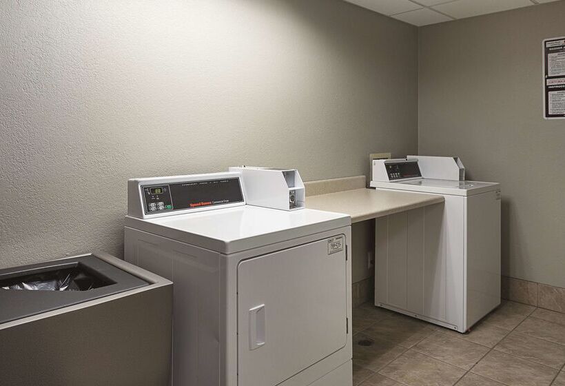 هتل La Quinta By Wyndham Baton Rouge Siegen Lane