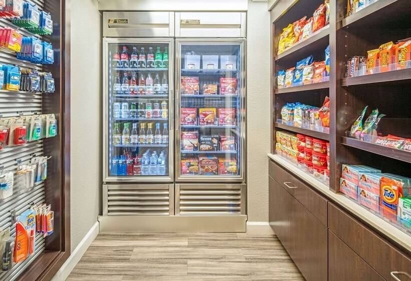 هتل La Quinta By Wyndham Baton Rouge Siegen Lane