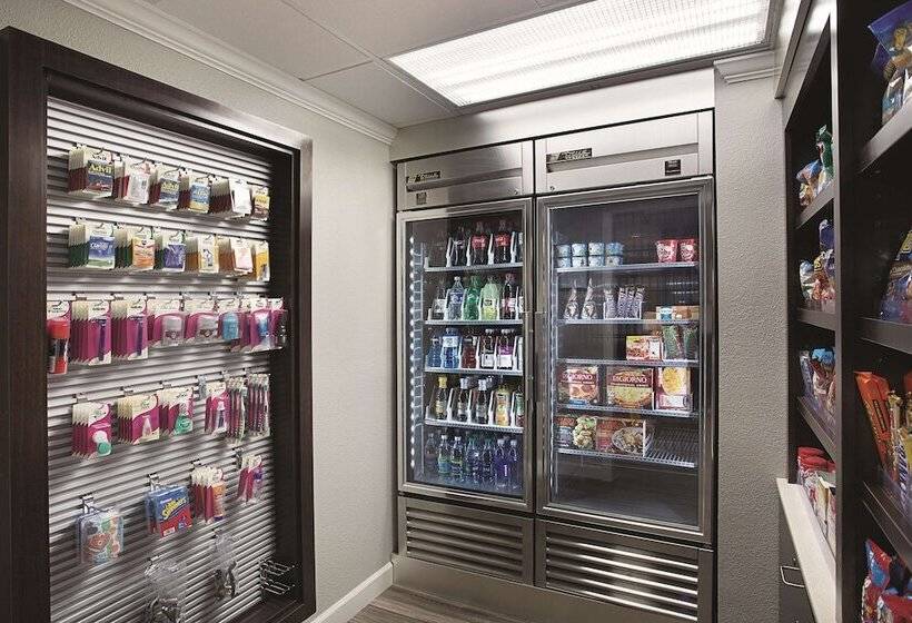 هتل La Quinta By Wyndham Baton Rouge Siegen Lane