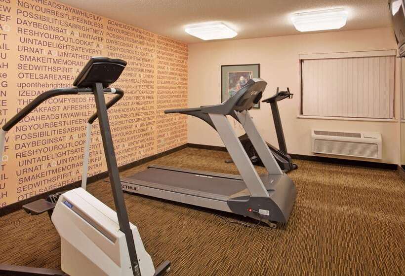 בית מלון כפרי La Quinta By Wyndham Des Moines West Clive