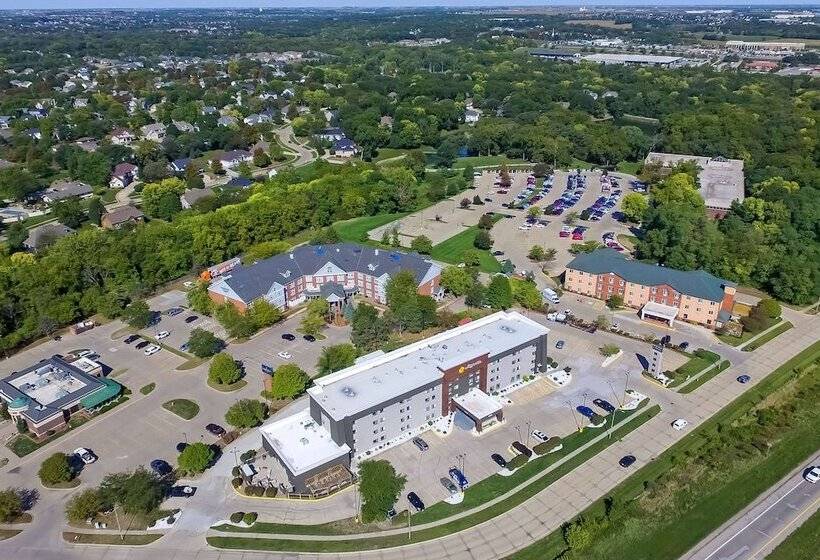 בית מלון כפרי La Quinta By Wyndham Des Moines West Clive