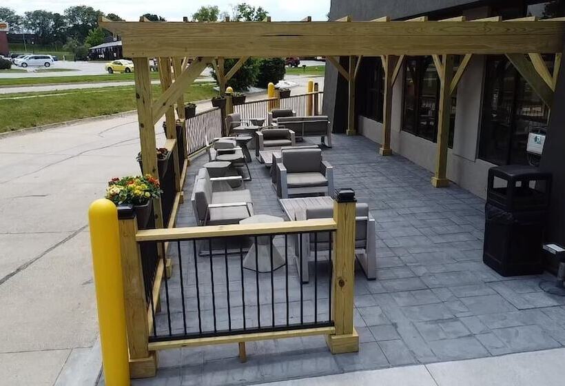 בית מלון כפרי La Quinta By Wyndham Des Moines West Clive