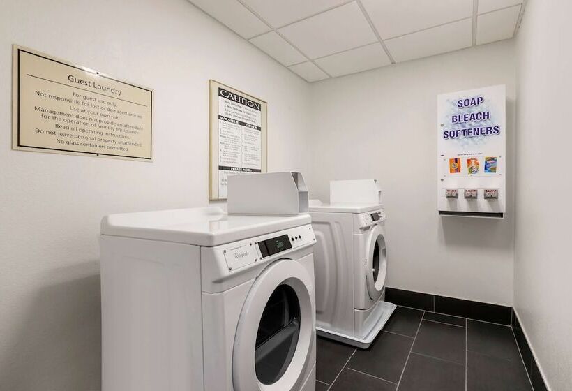 هتل La Quinta By Wyndham Des Moines West Clive