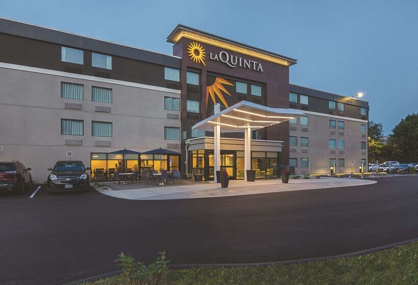 Отель La Quinta By Wyndham Portland