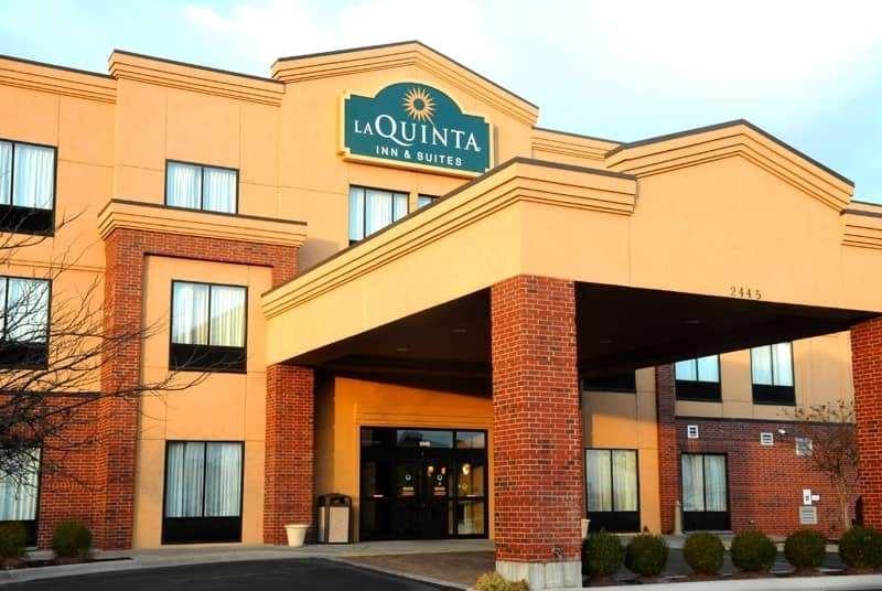 فندق La Quinta Inn & Suites By Wyndham Springfield Airport Plaza