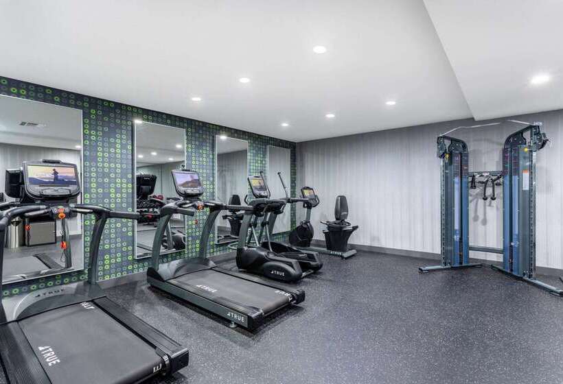 فندق La Quinta By Wyndham Tampa Central