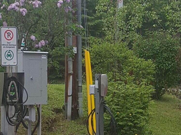 فندق Hôtel Et Pavillons Le Petit Manoir Du Casino