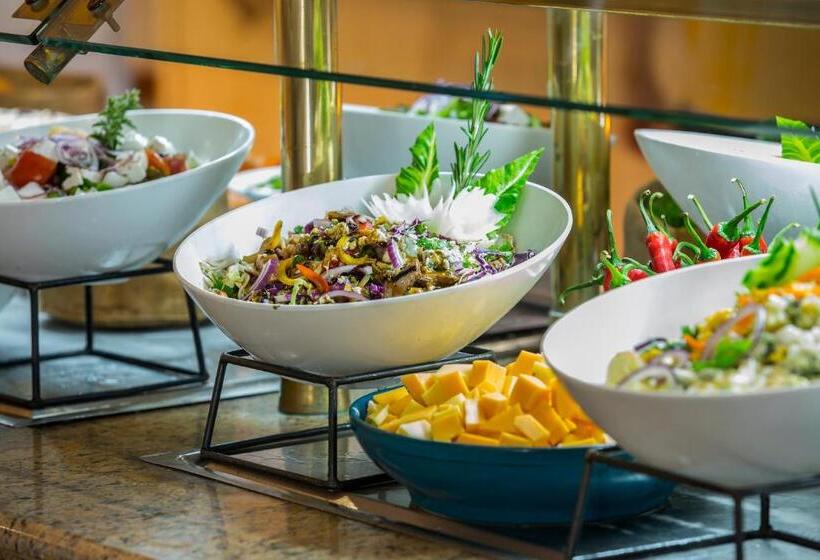 ホテル Leonardo Cypria Bay