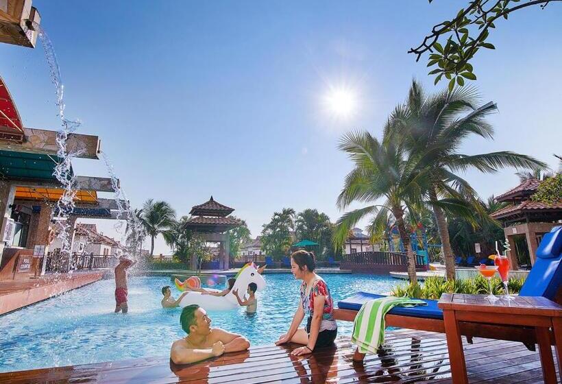 Отель Lexis Port Dickson