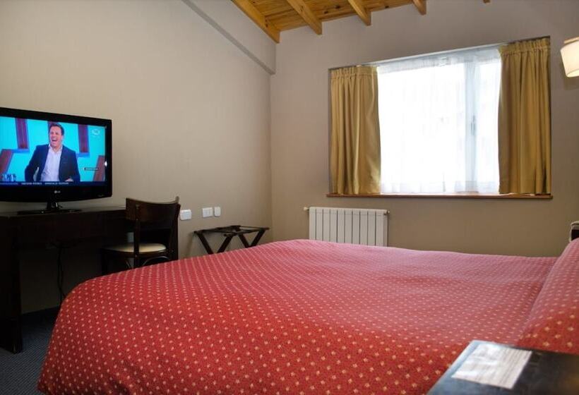 ホテル Marcopolo Suites Calafate