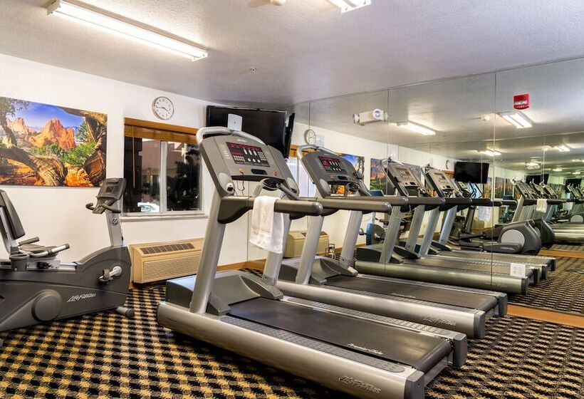 호텔 Mcm Elegante Suites