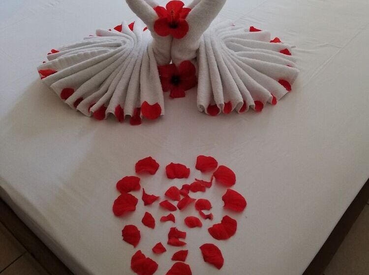 בית מלון כפרי Melpo