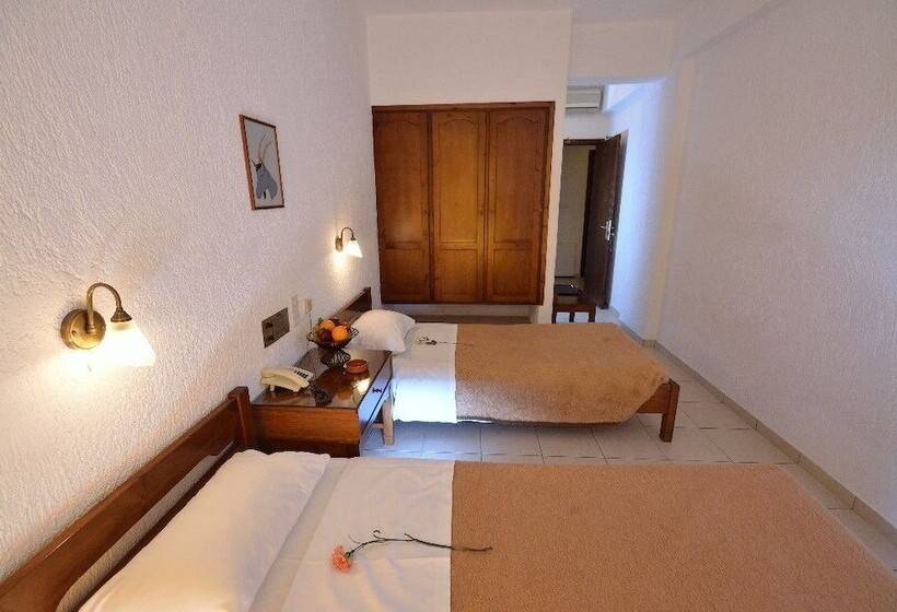 בית מלון כפרי Melpo