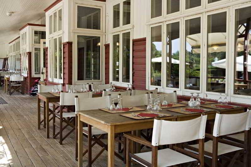 Отель Golf Hôtel De Valescure & Spa Nuxe