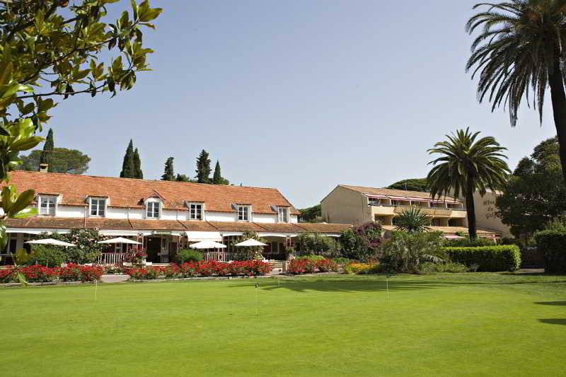 Отель Golf Hôtel De Valescure & Spa Nuxe