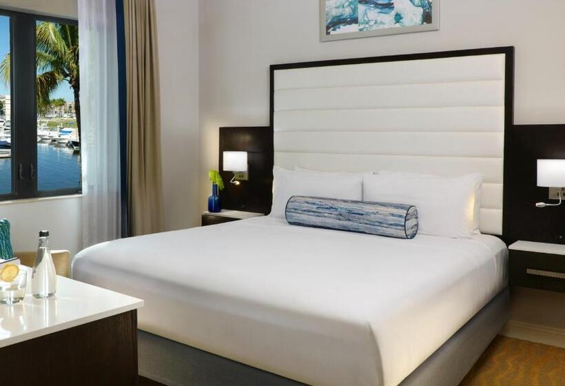 호텔 Naples Bay Resort And Marina