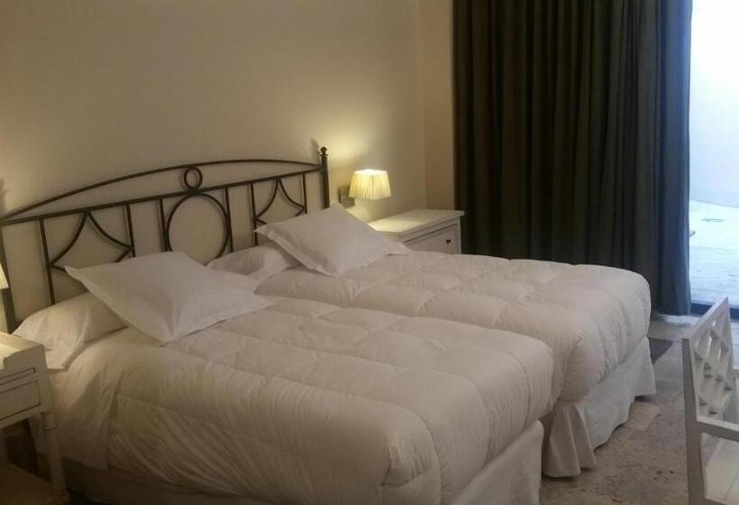 בית מלון כפרי Palacio De Mengibar