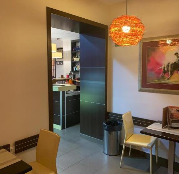 酒店 Plaza De Toros