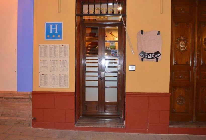 酒店 Plaza De Toros