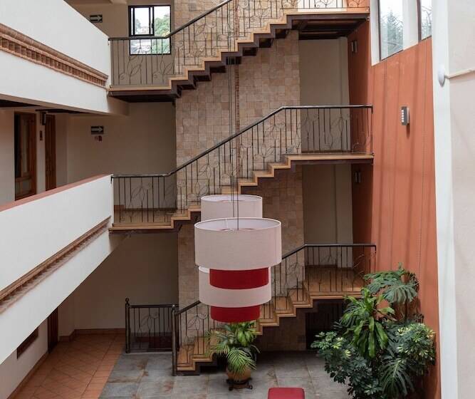 Отель Plaza Magnolias