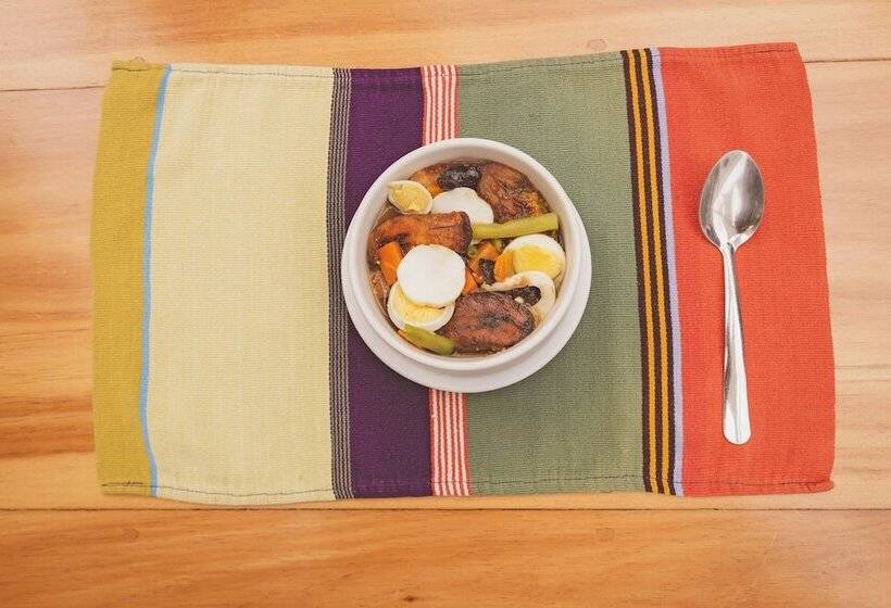 Отель Plaza Magnolias