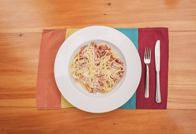 Отель Plaza Magnolias