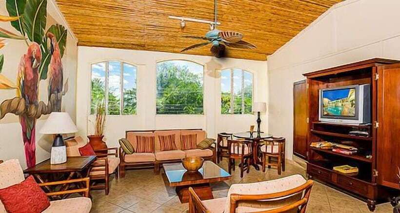 ホテル Pueblo Dorado