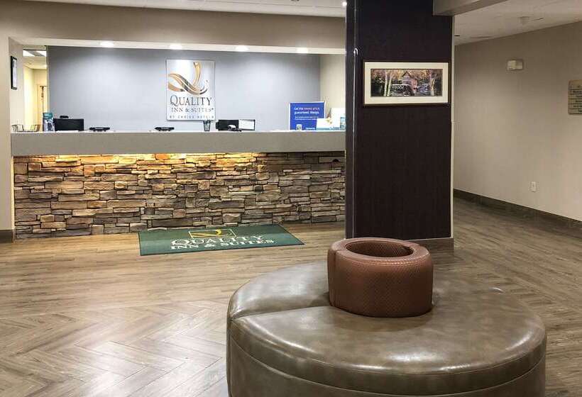 فندق Quality Inn & Suites Boone   University Area
