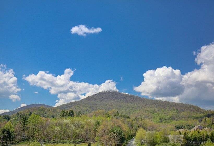 فندق Quality Inn & Suites Boone   University Area