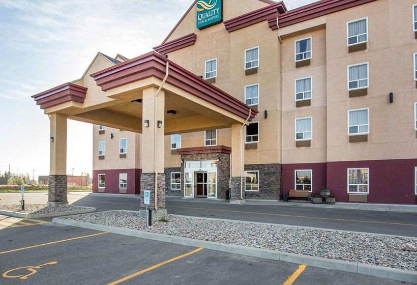 בית מלון כפרי Quality Inn & Suites
