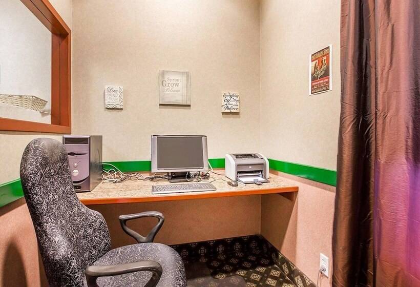 فندق Quality Inn & Suites