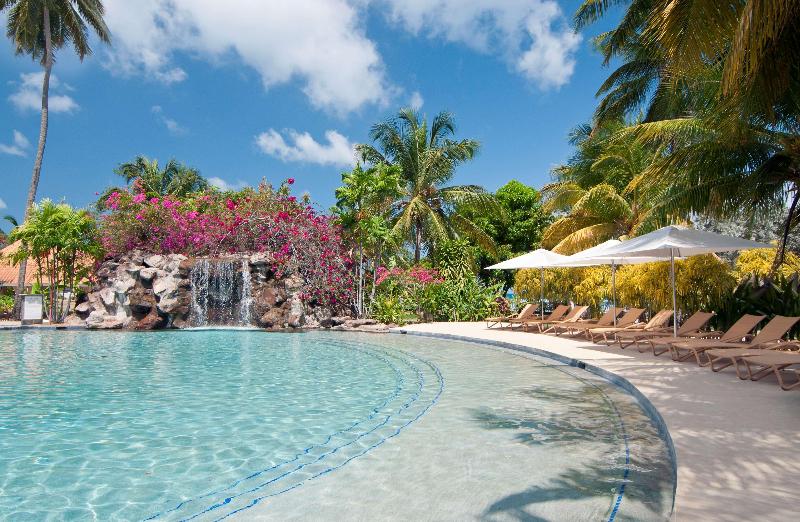 هتل Radisson Grenada Beach Resort