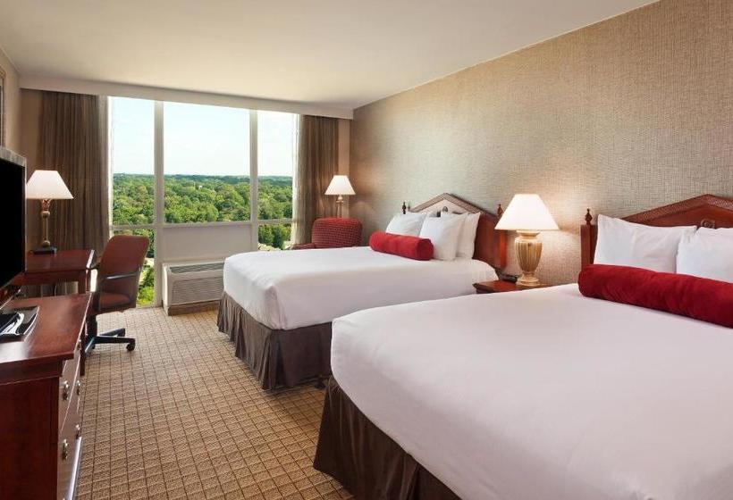 Отель Ramada Plaza By Wyndham Atlanta Downtown Capitol Park