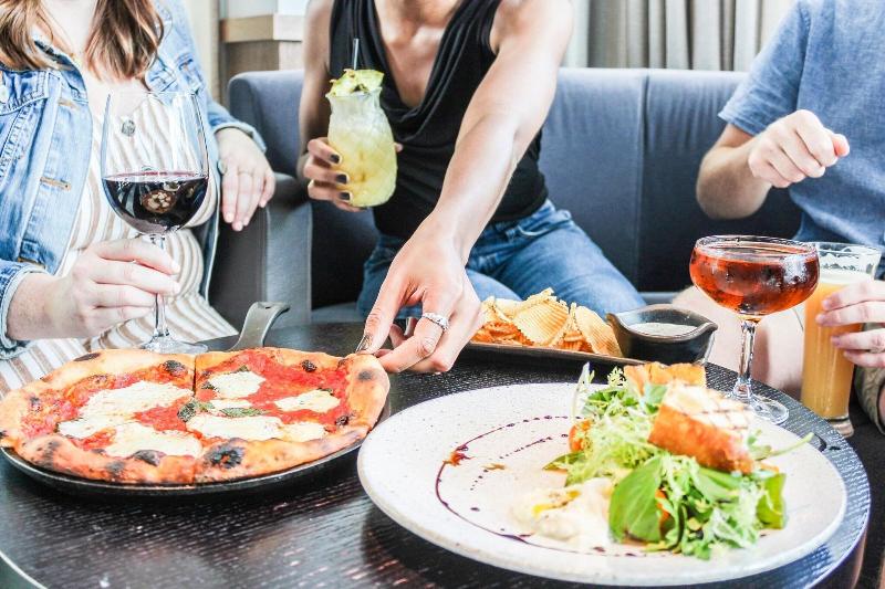 호텔 Renaissance Boston Seaport